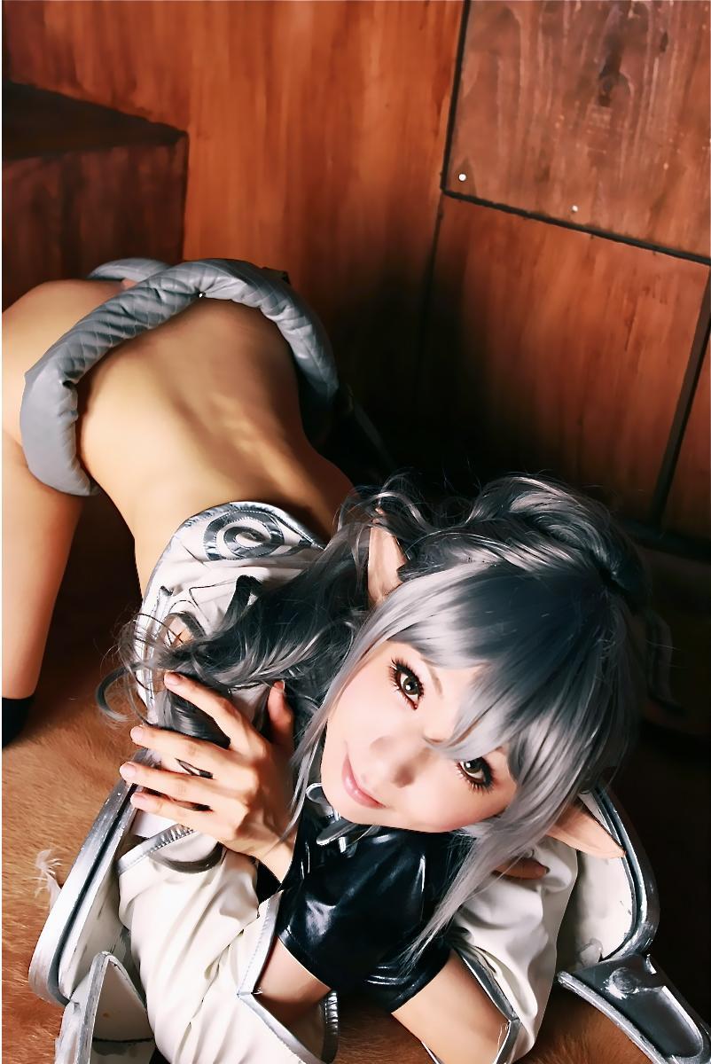 [Cosplay]  Queens Blade  Echidna & Alleyne Vs Tentacles SP2